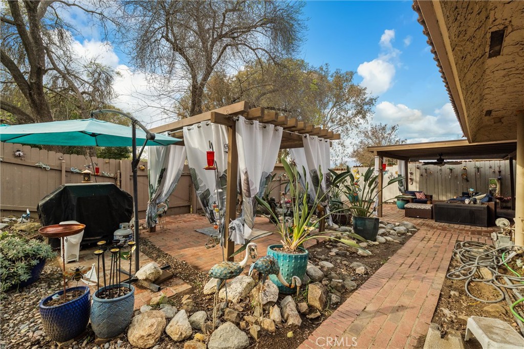 3365 Orange Grove Avenue