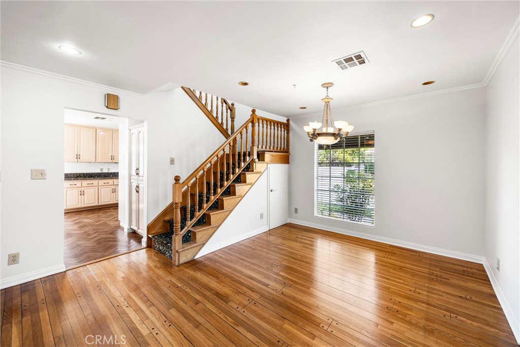 1820 Edgewood Drive