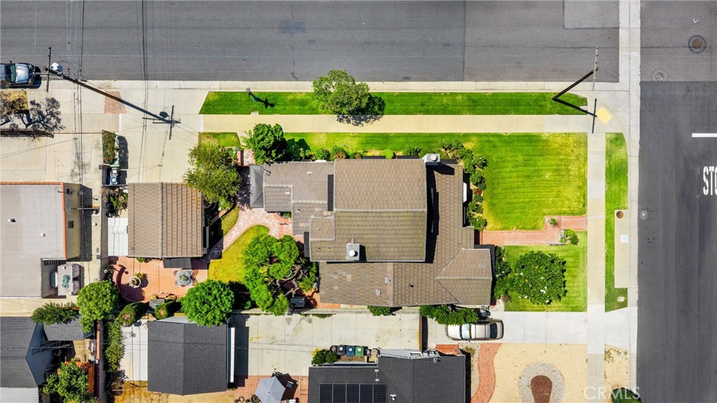 1820 Edgewood Drive