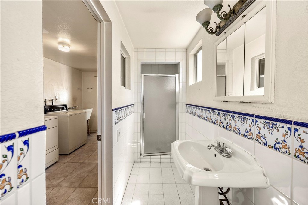8432 Norwood Place