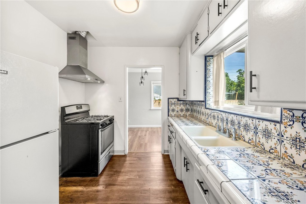 8432 Norwood Place