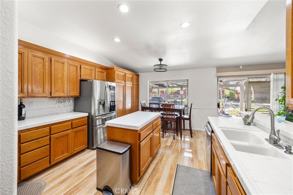 32398 Harwood Lane