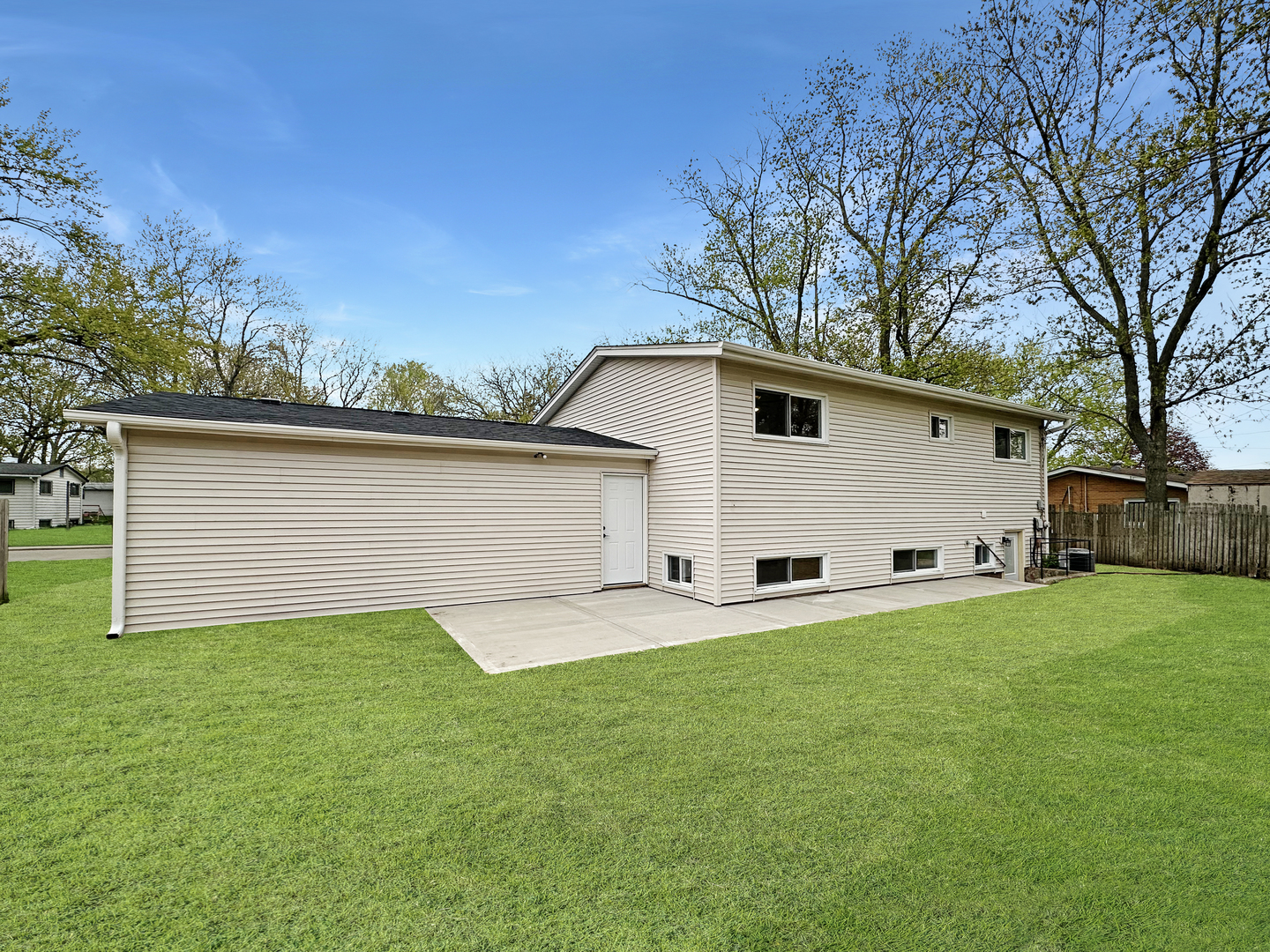 32 Scarsdale Road