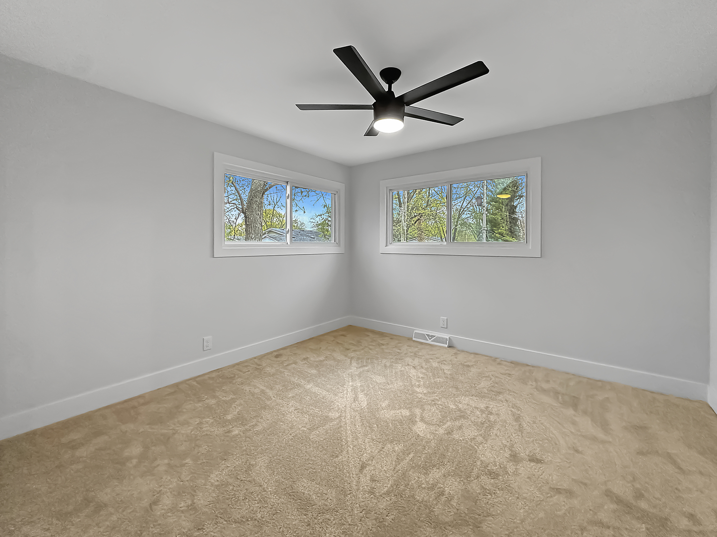 32 Scarsdale Road