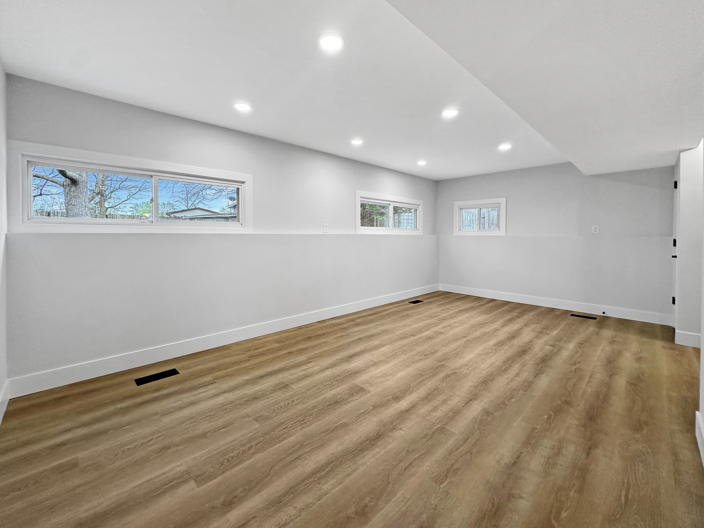 32 Scarsdale Road