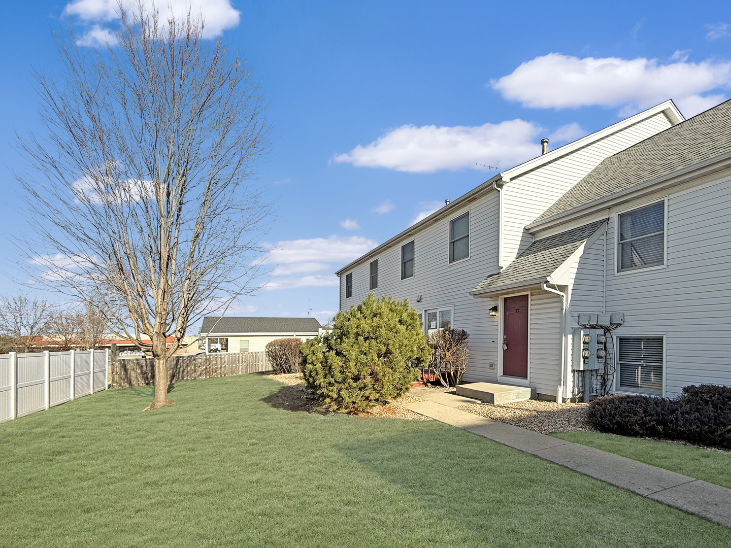 33 Spuhler Street Unit: 33
