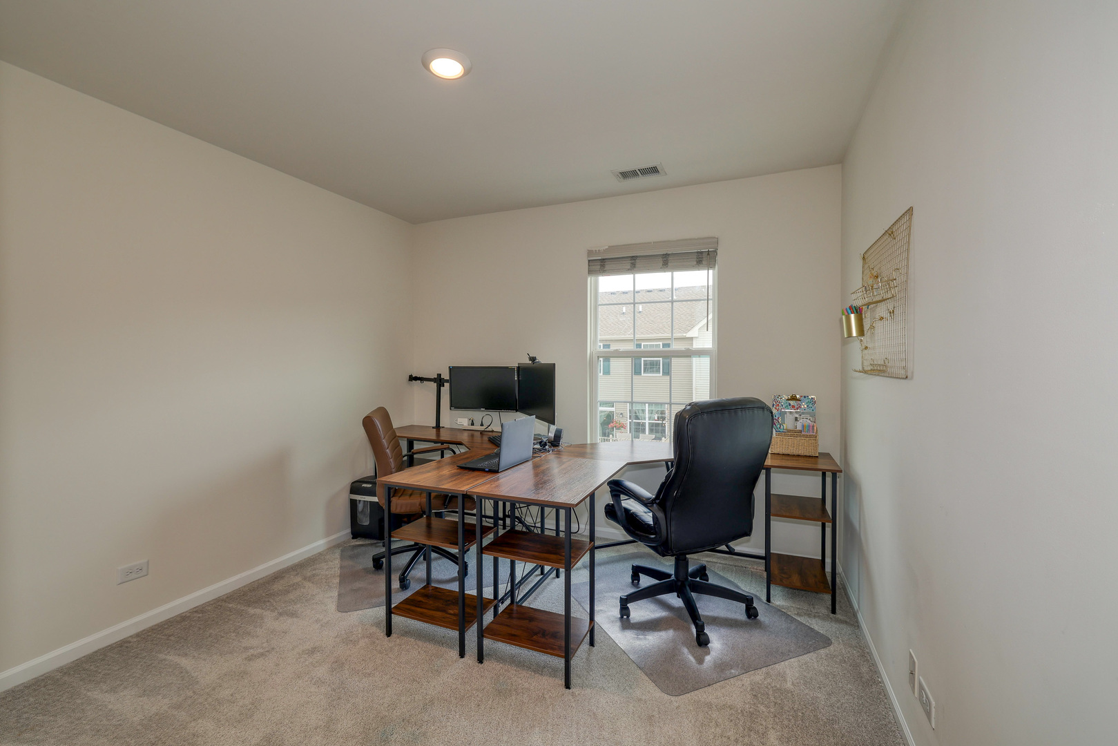 1675 Sager Way
