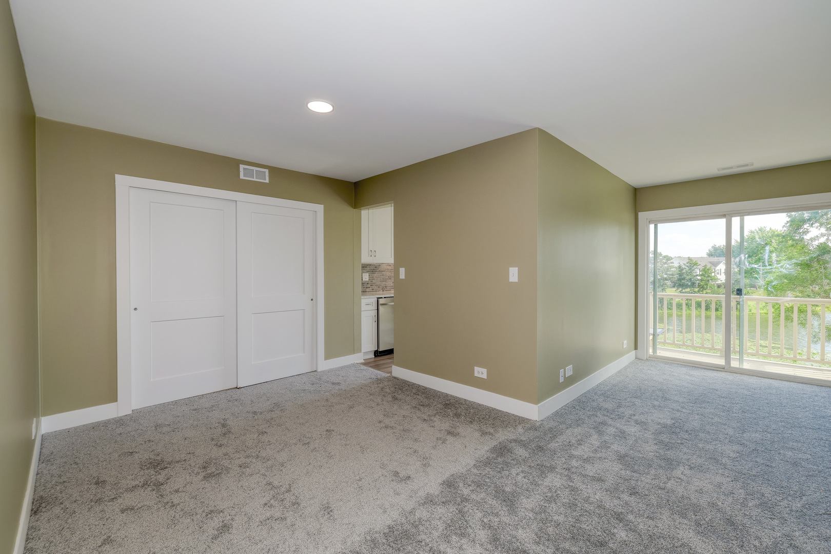 362 Springlake Lane Unit: C
