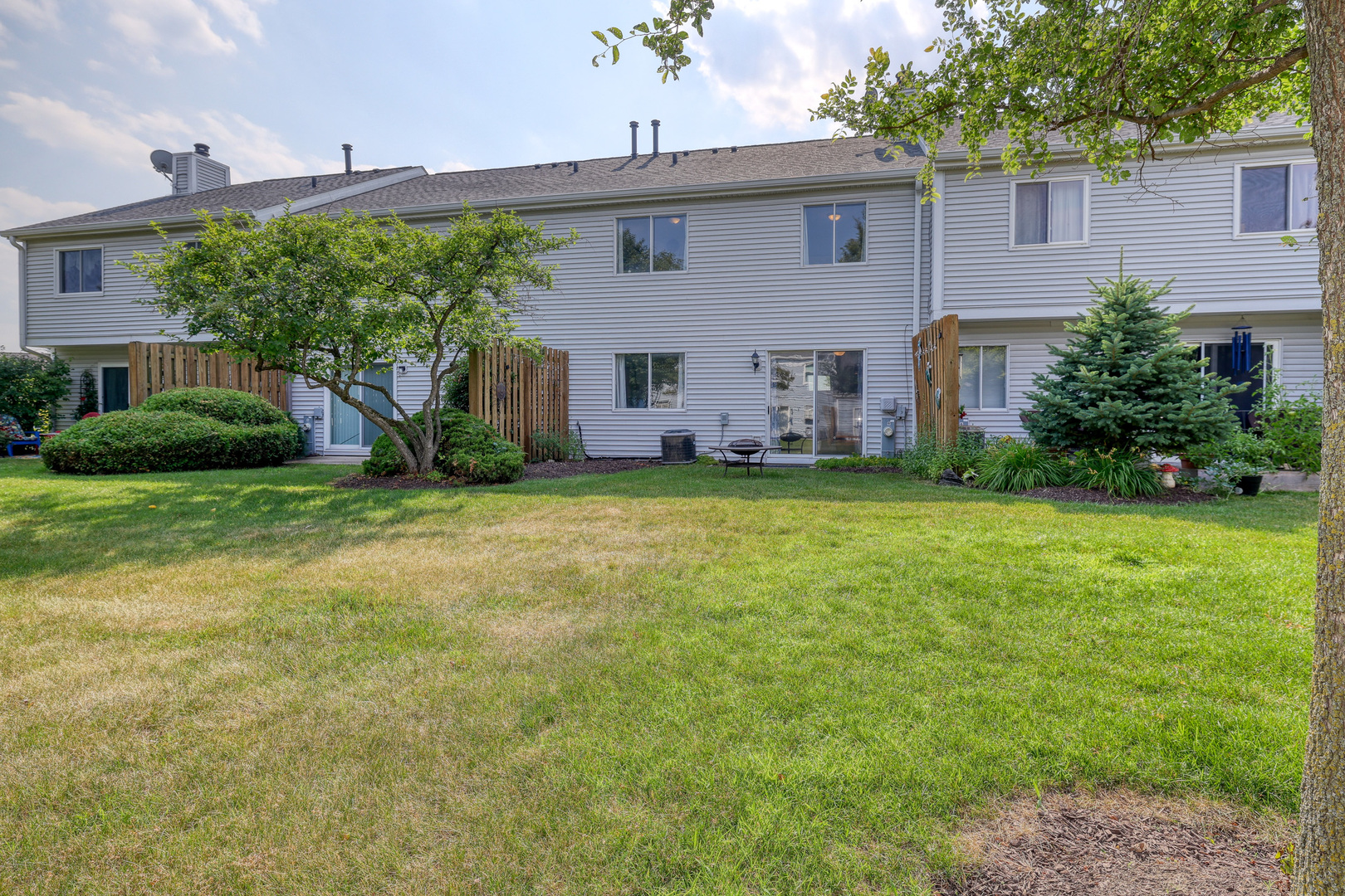 0n711 Bedford Lane
