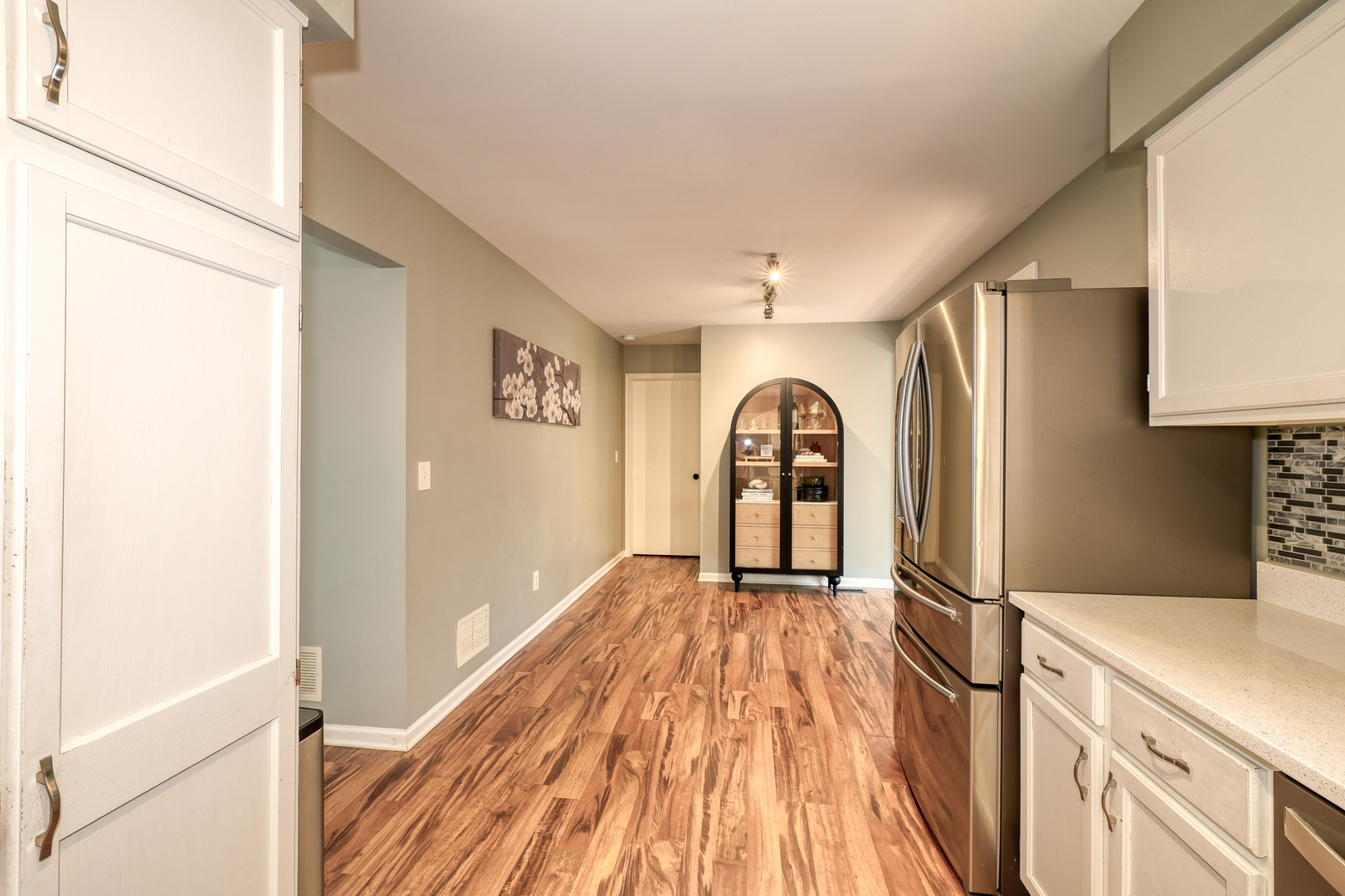 662 Nichole Lane