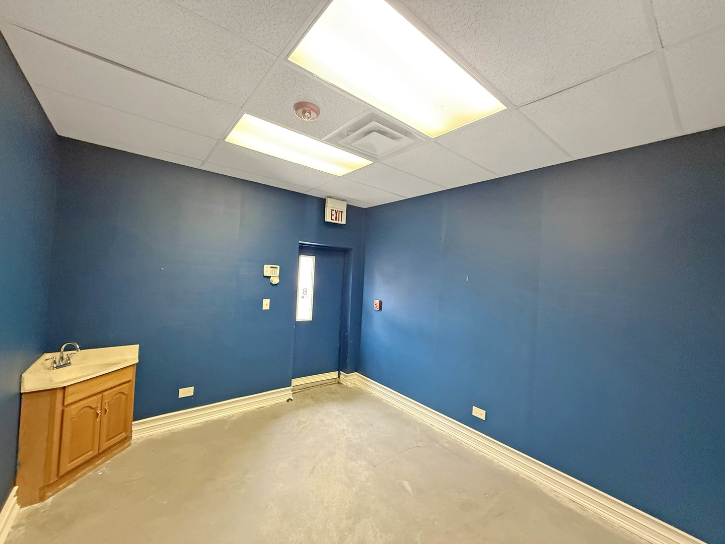 6321 Fairview Avenue Unit: B