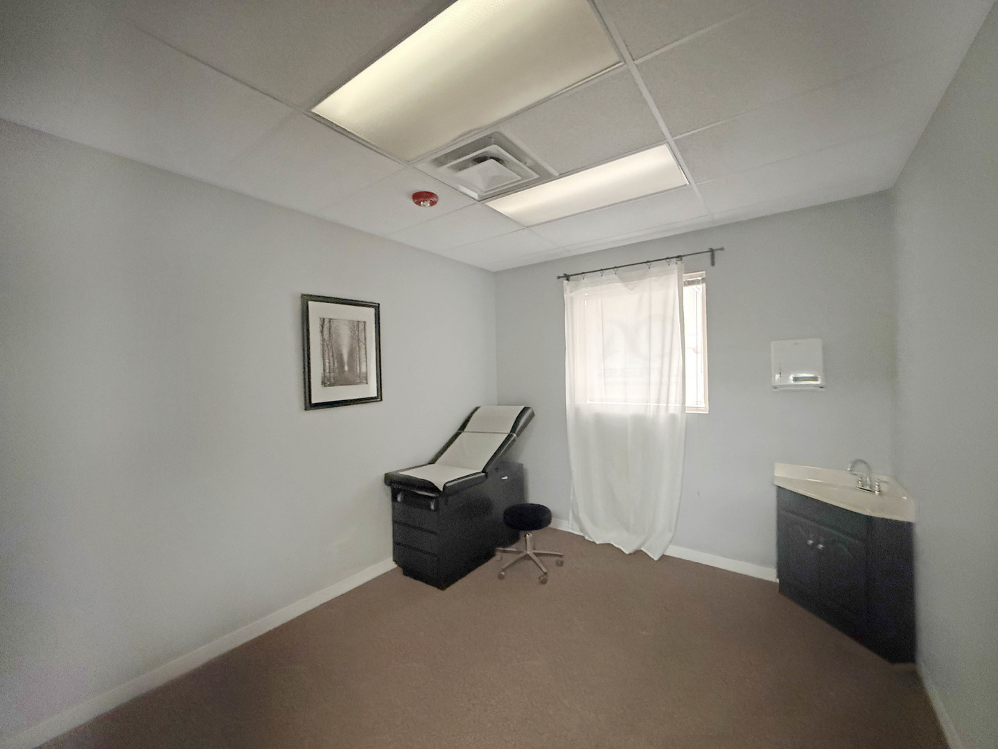 6321 Fairview Avenue Unit: B
