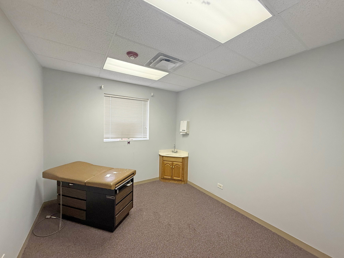 6321 Fairview Avenue Unit: B