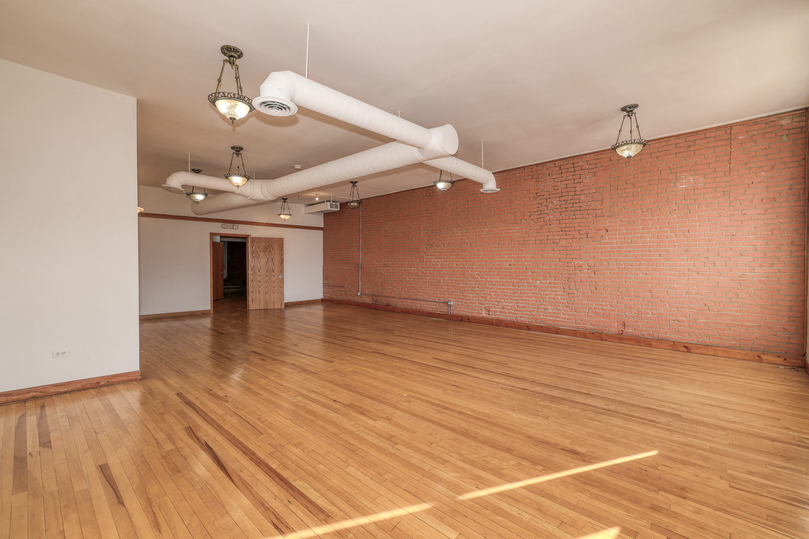 60 S Broadway Avenue Unit: 201