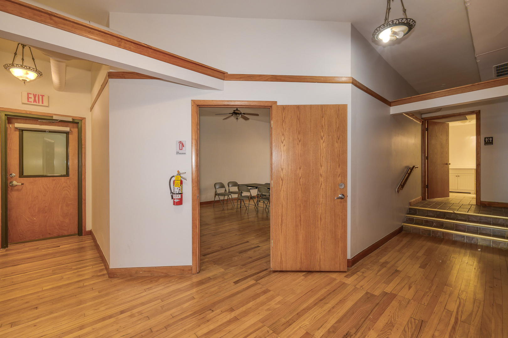 60 S Broadway Avenue Unit: 201