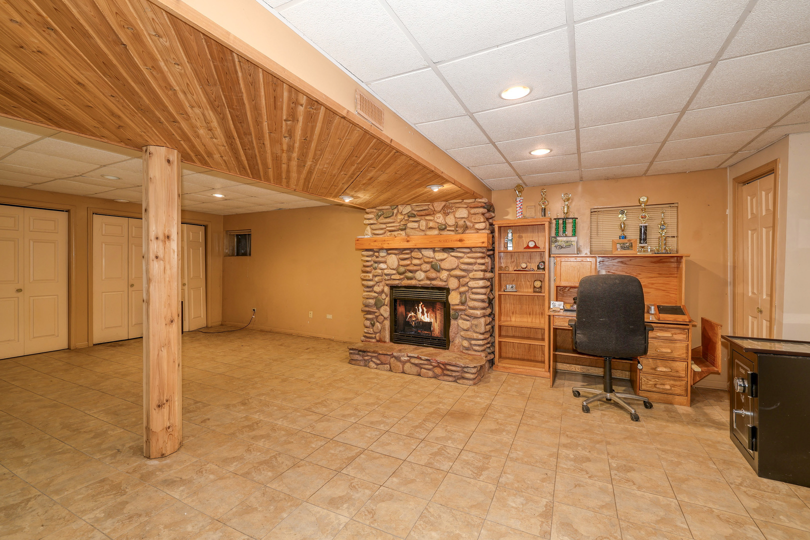 41W801 Northway Drive