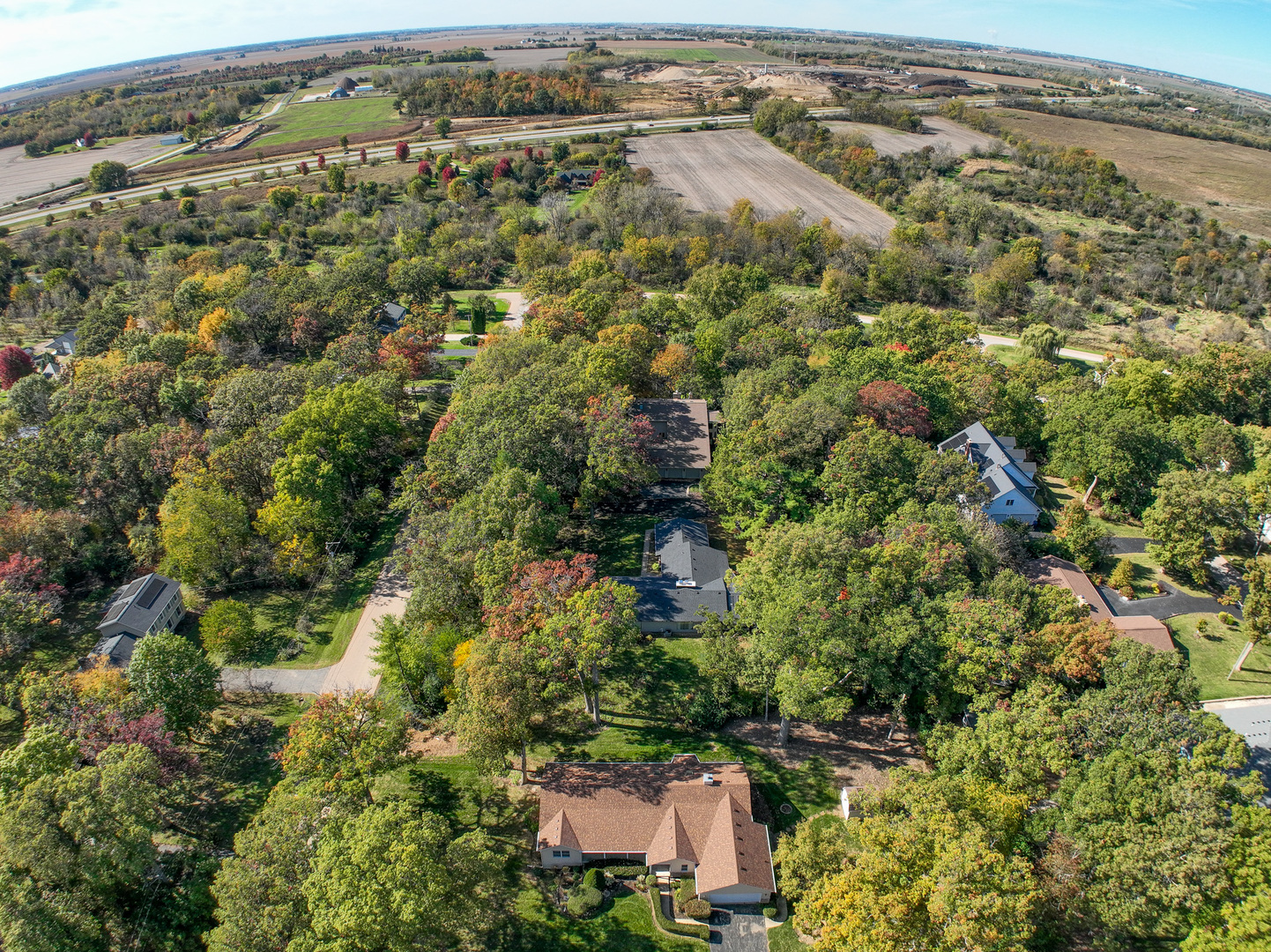 2S724 Oakwood Terrace