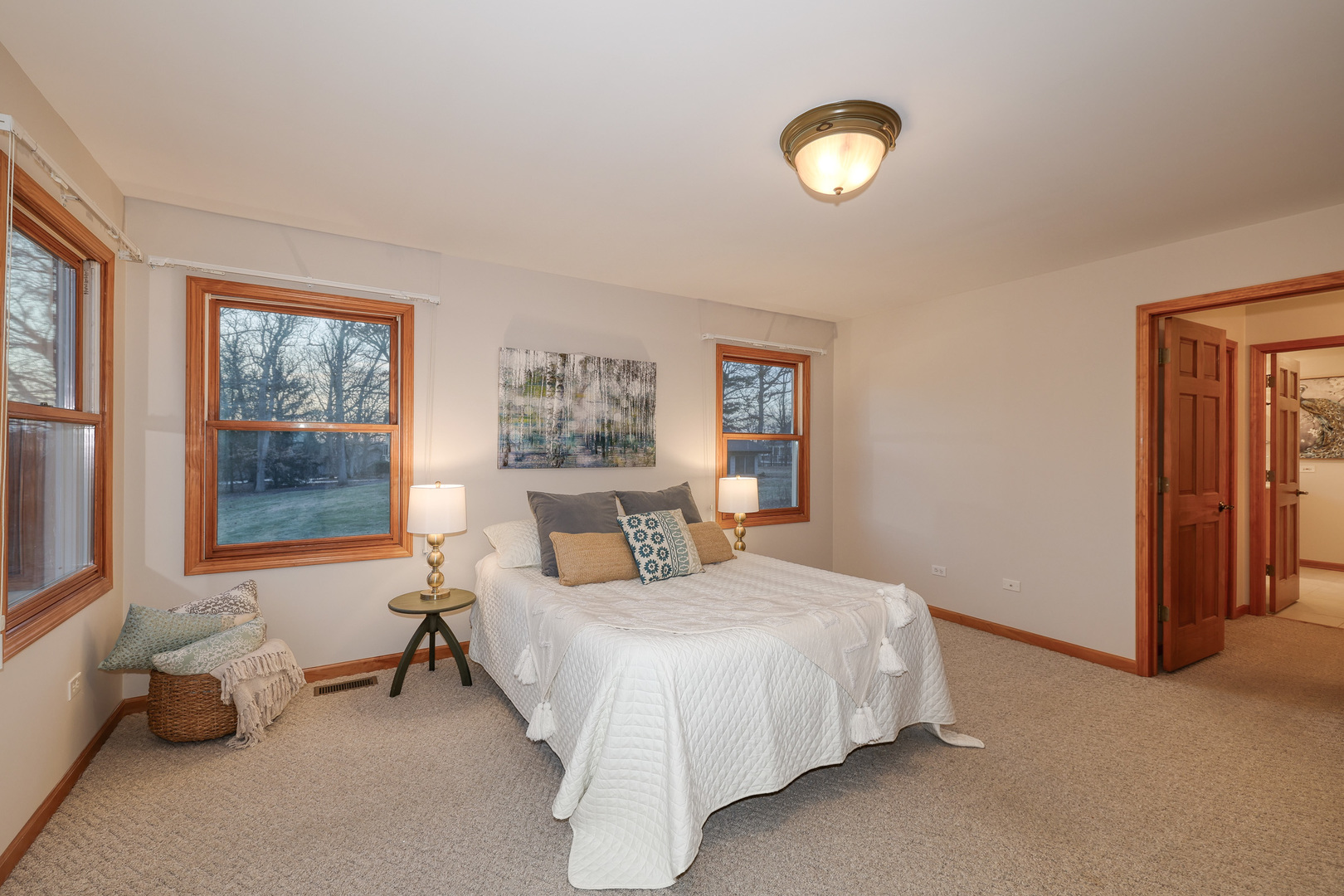 2S724 Oakwood Terrace