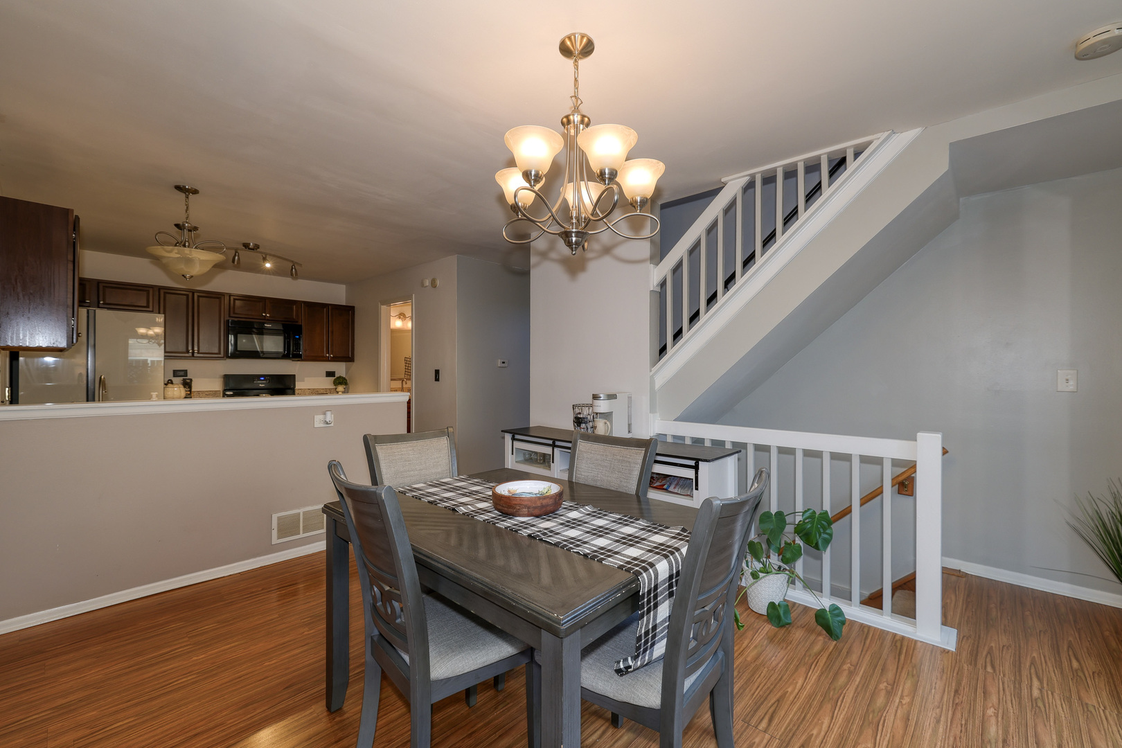 820 N 1st Street Unit: 820