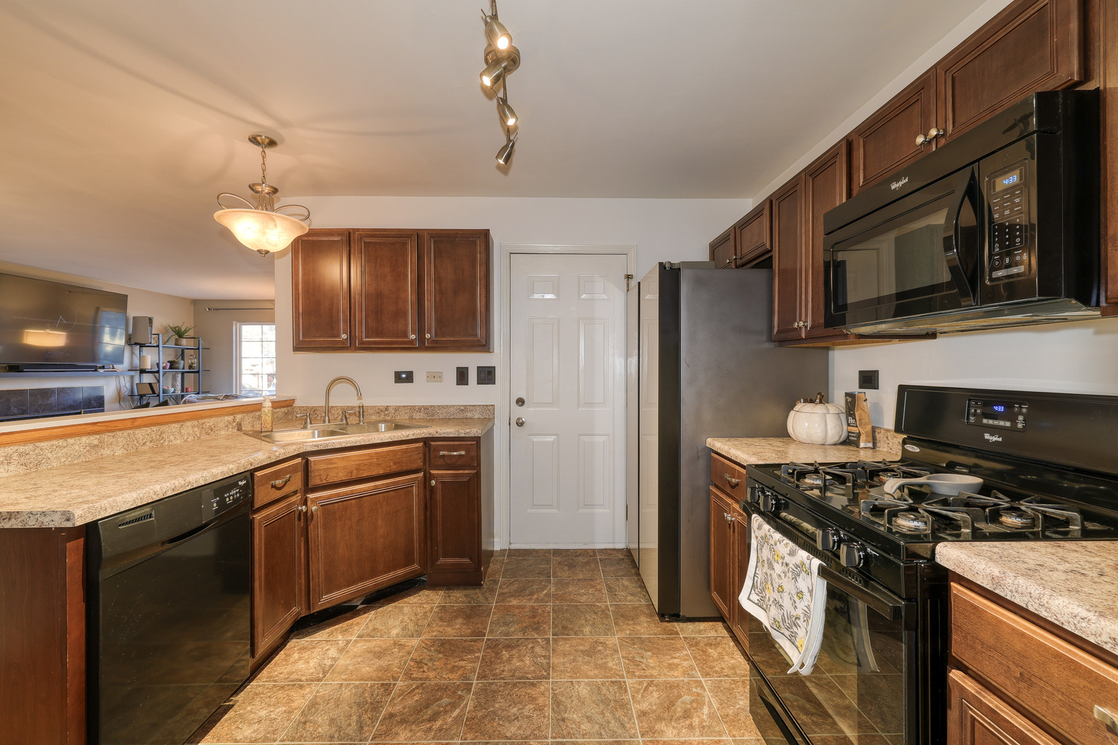 820 N 1st Street Unit: 820