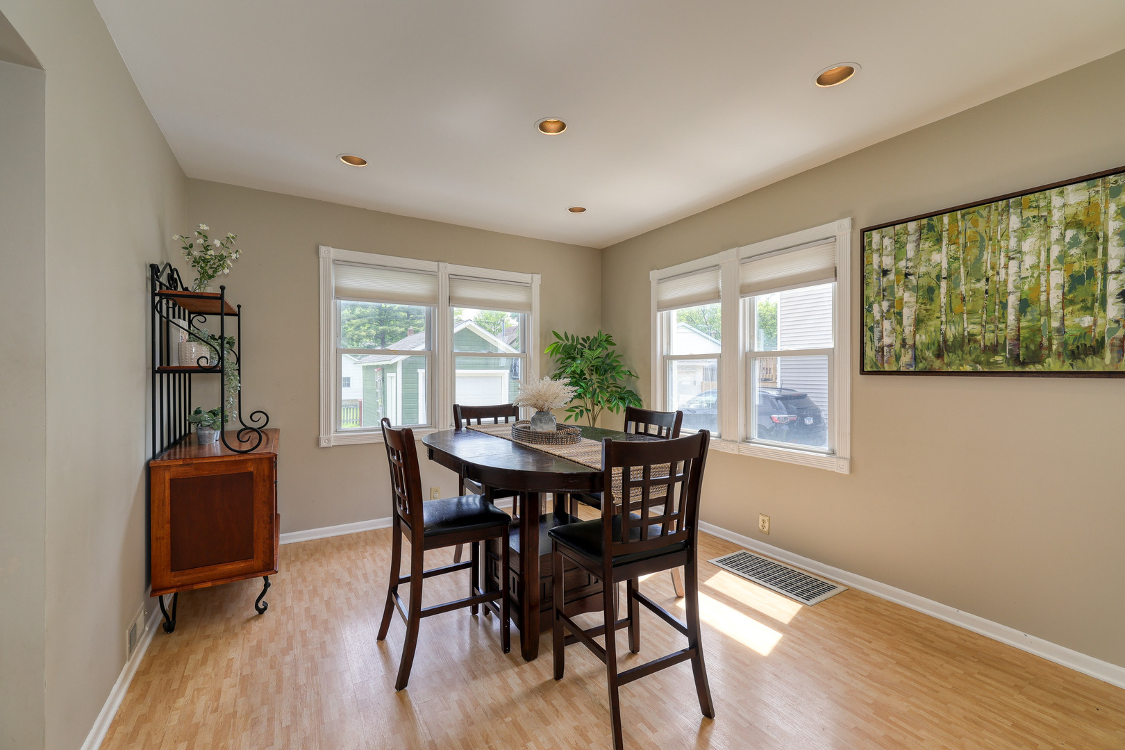 318 S 11th Avenue