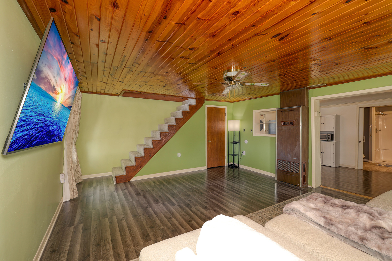 150 2nd Street