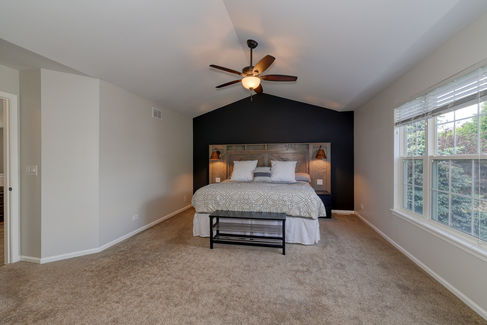 11815 Niagra Lane