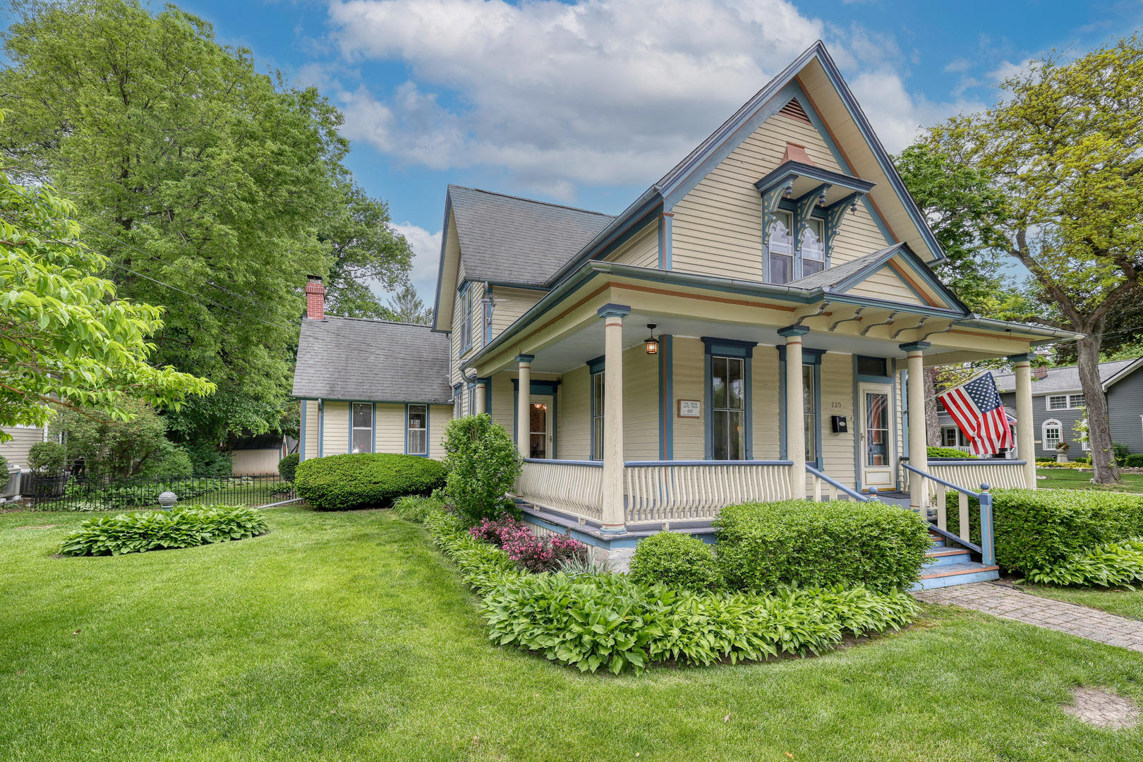 220 N 5th Street