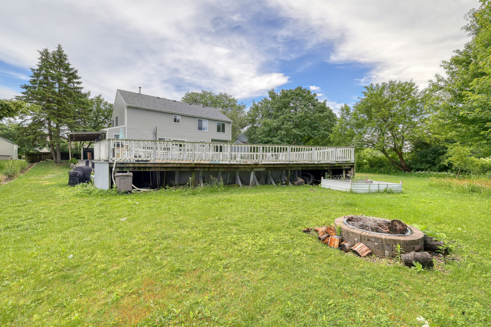 1471 Holbrook Lane
