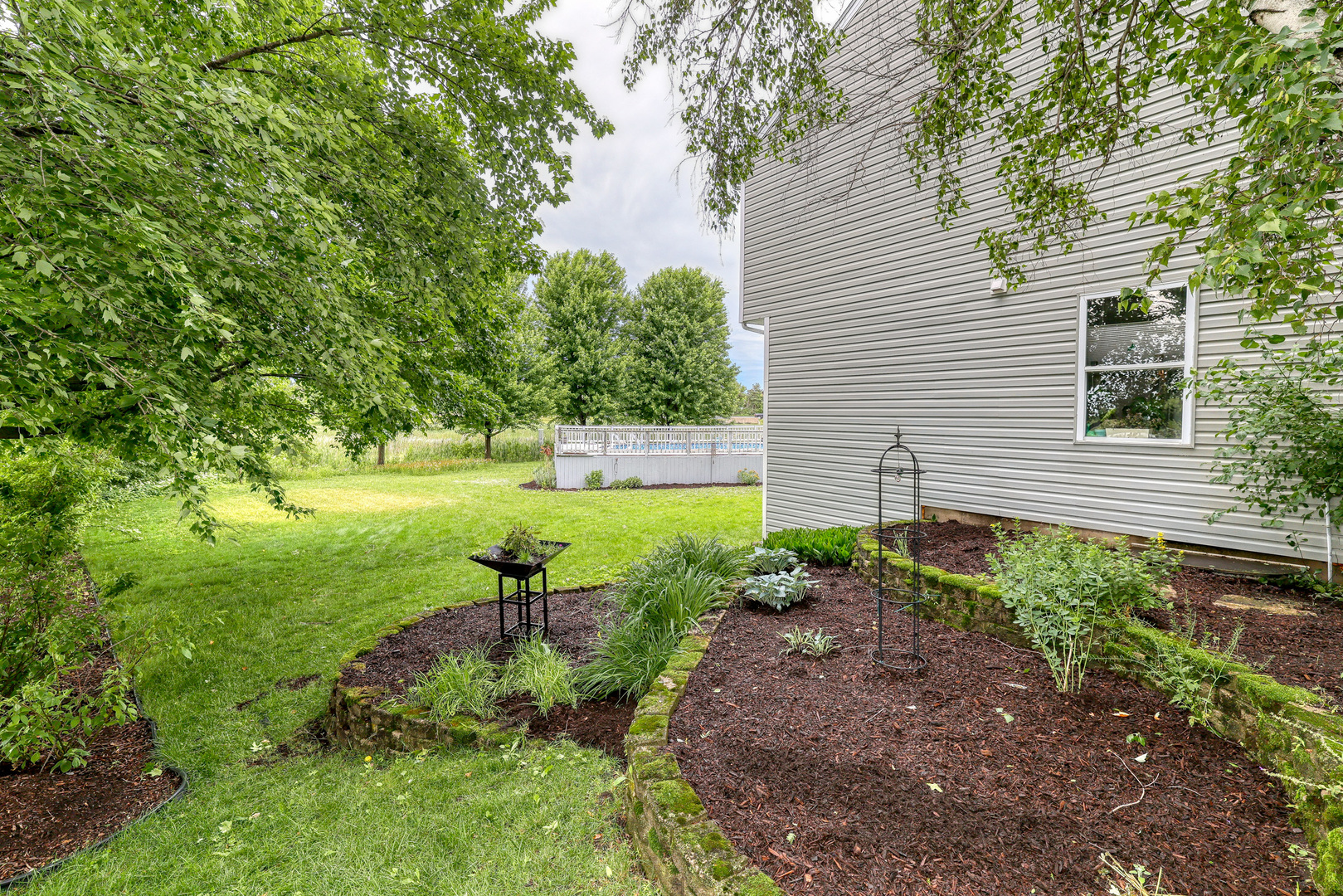 1471 Holbrook Lane