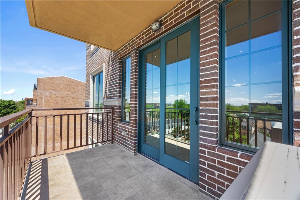 2424 Ocean Avenue 6B