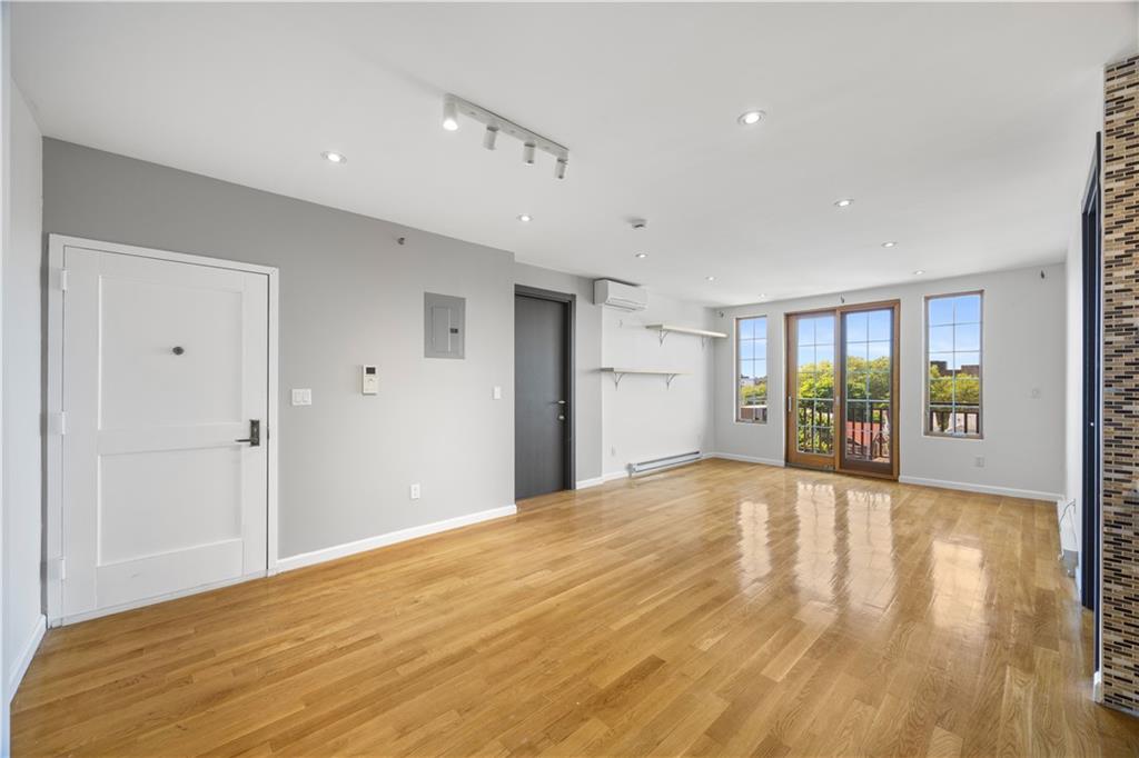 2424 Ocean Avenue 6B