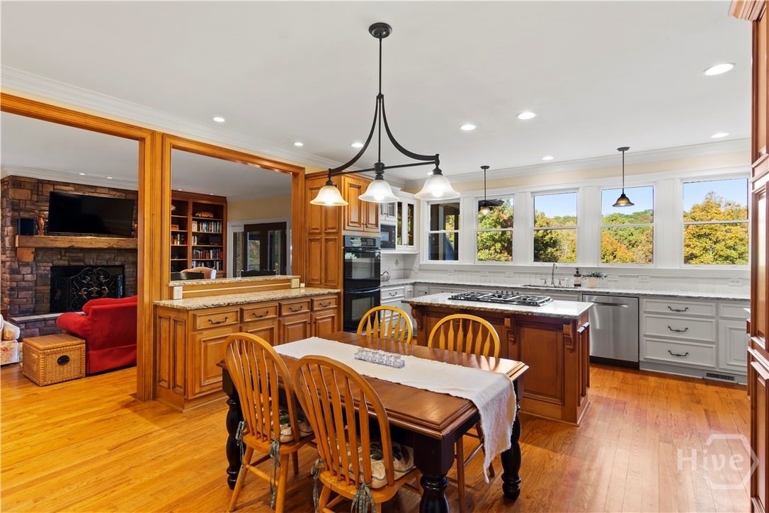 1070 Riverwalk Pointe Road