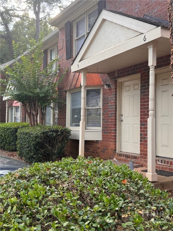 170 Northview Drive 6