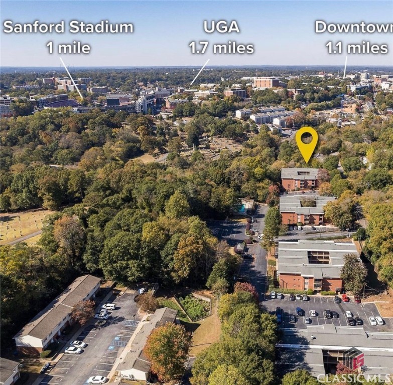 250 Little Street A105