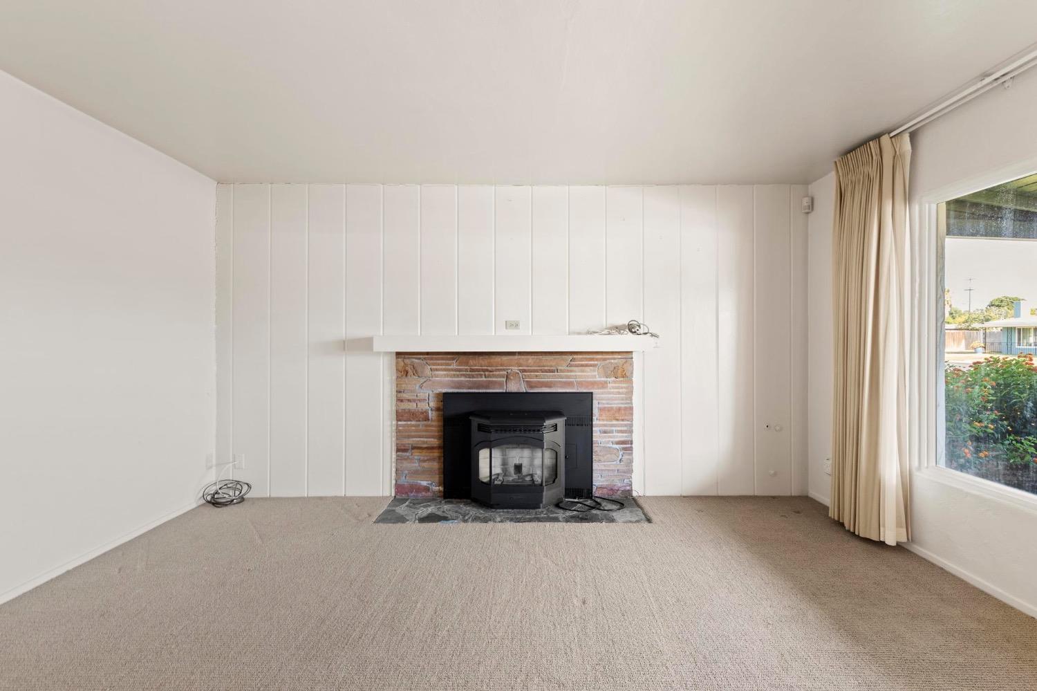 311 E 19th Street