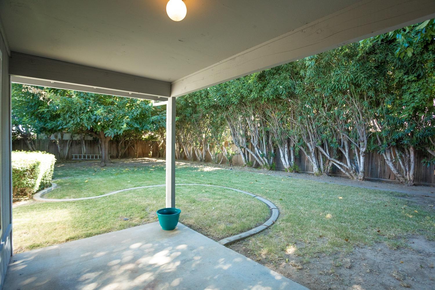 1550 Elizabeth Lane