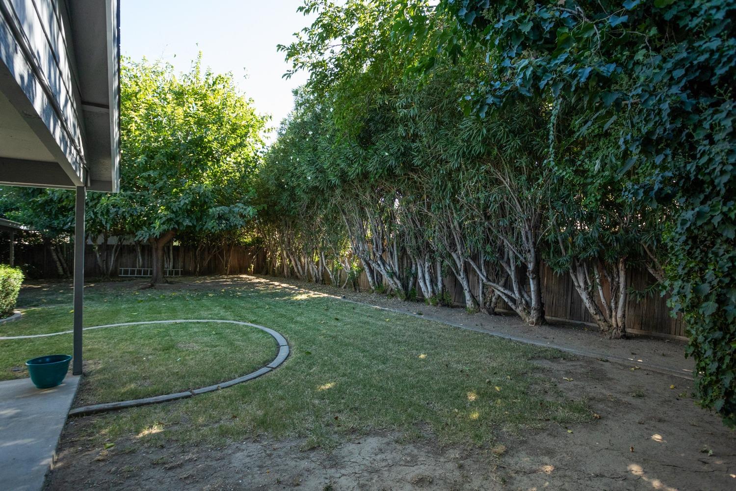 1550 Elizabeth Lane