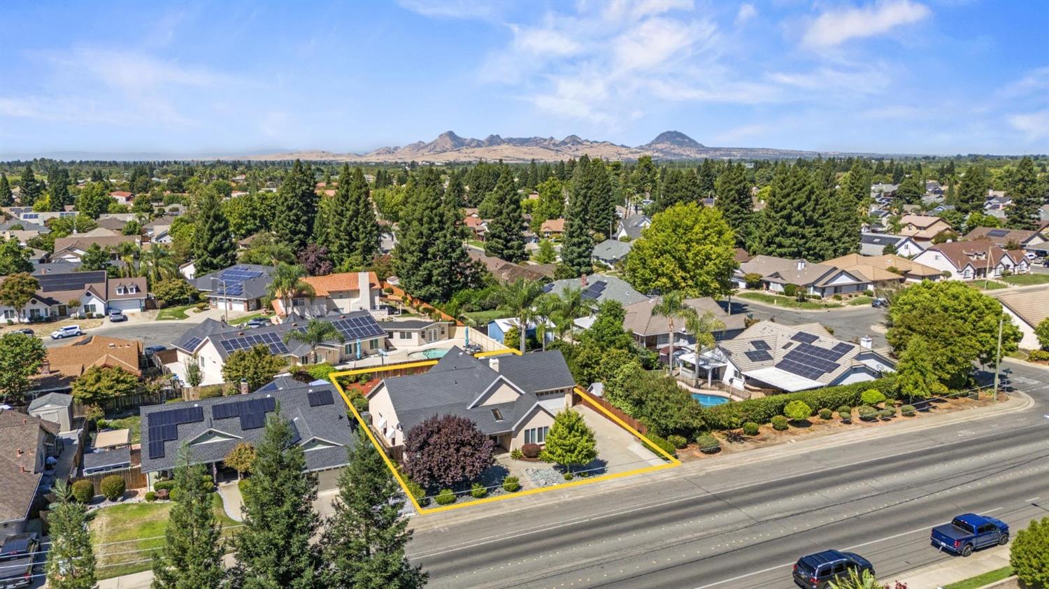 1760 Stabler Lane