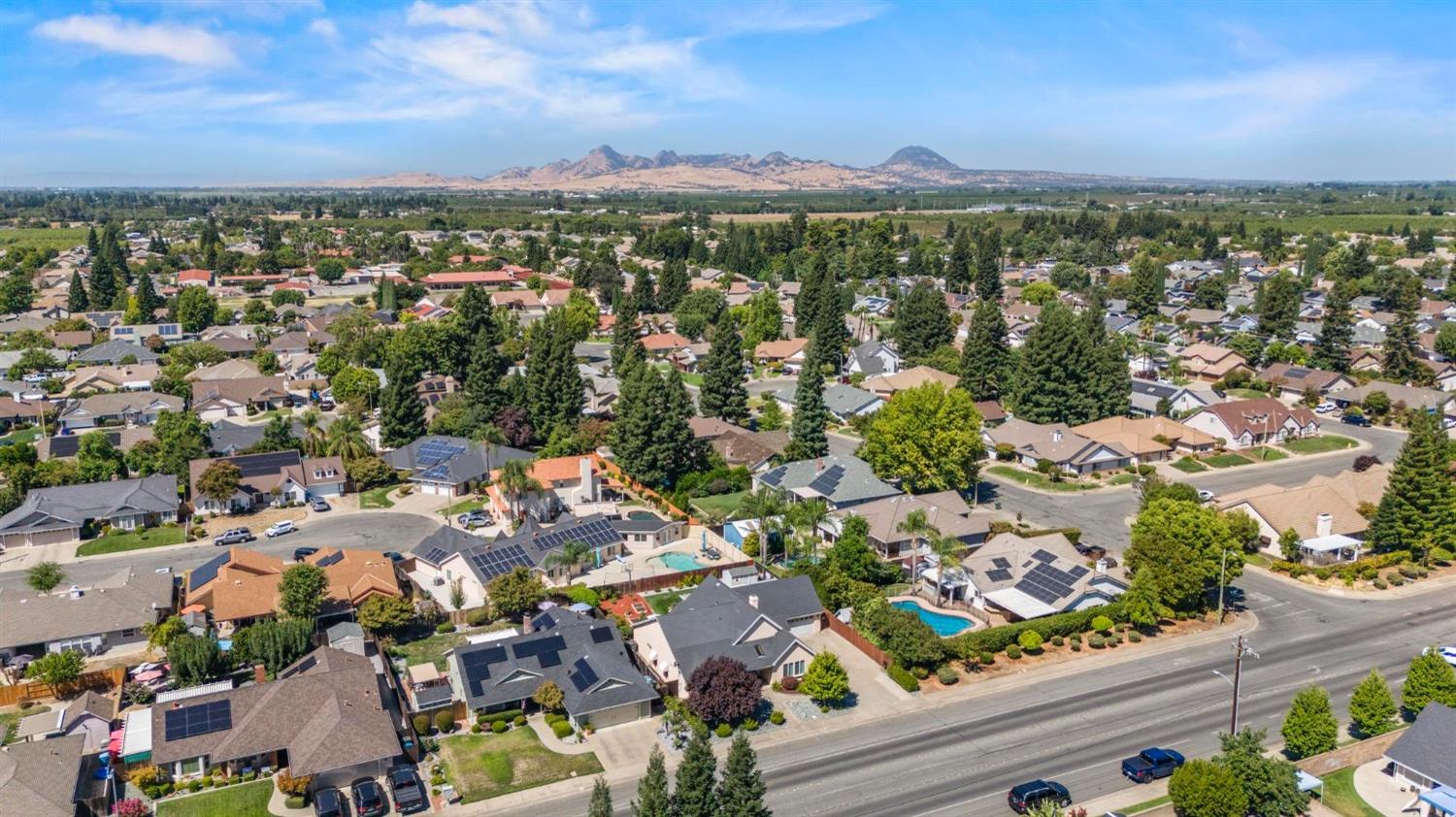 1760 Stabler Lane