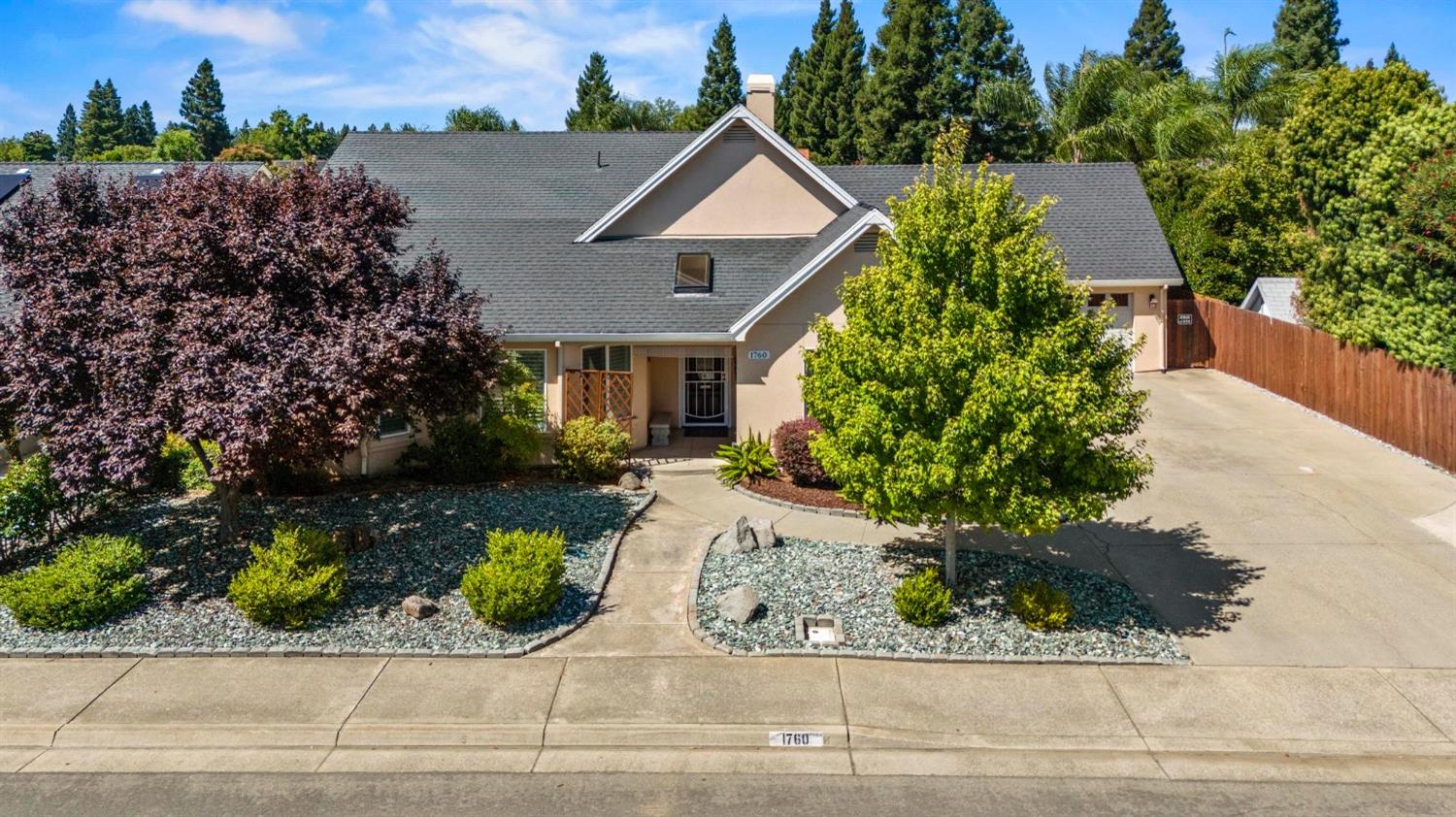 1760 Stabler Lane