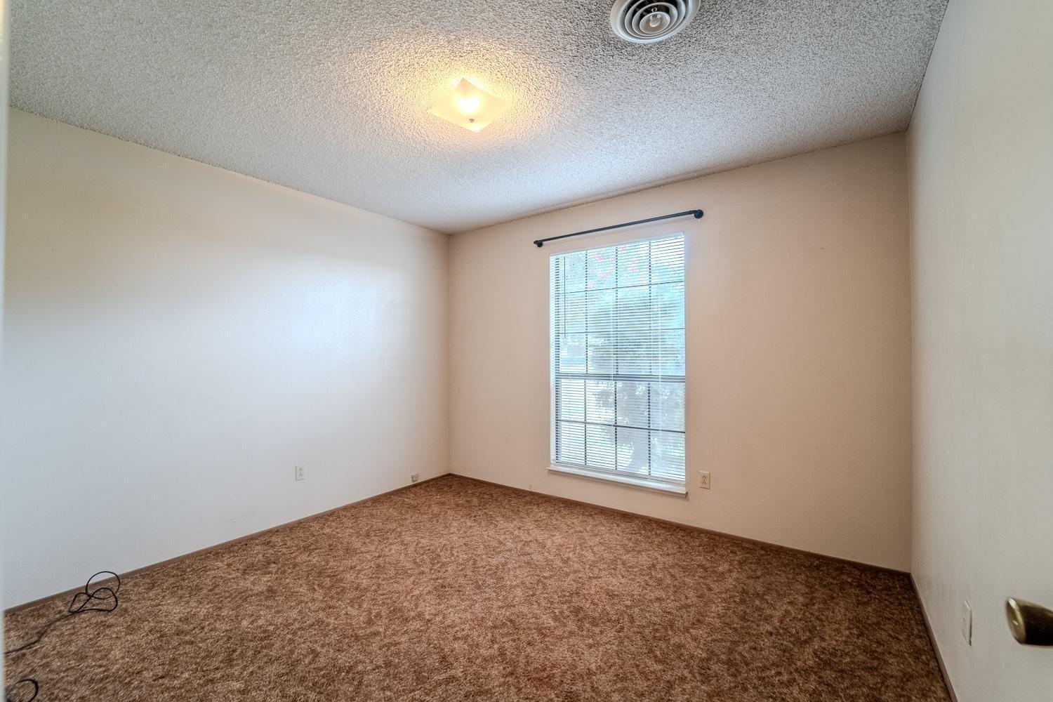 1277 Kimberly Drive