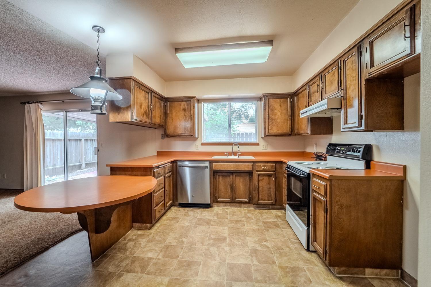 1277 Kimberly Drive