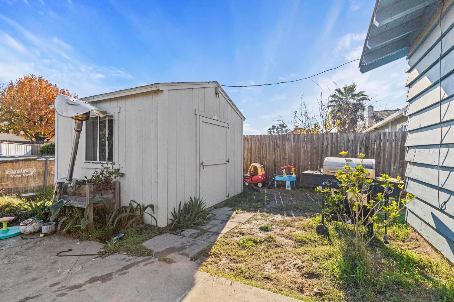 1738 Sanborn Road