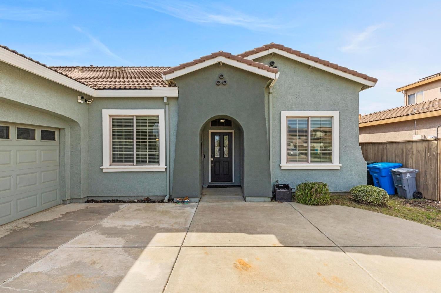 5582 Peach Tree Drive