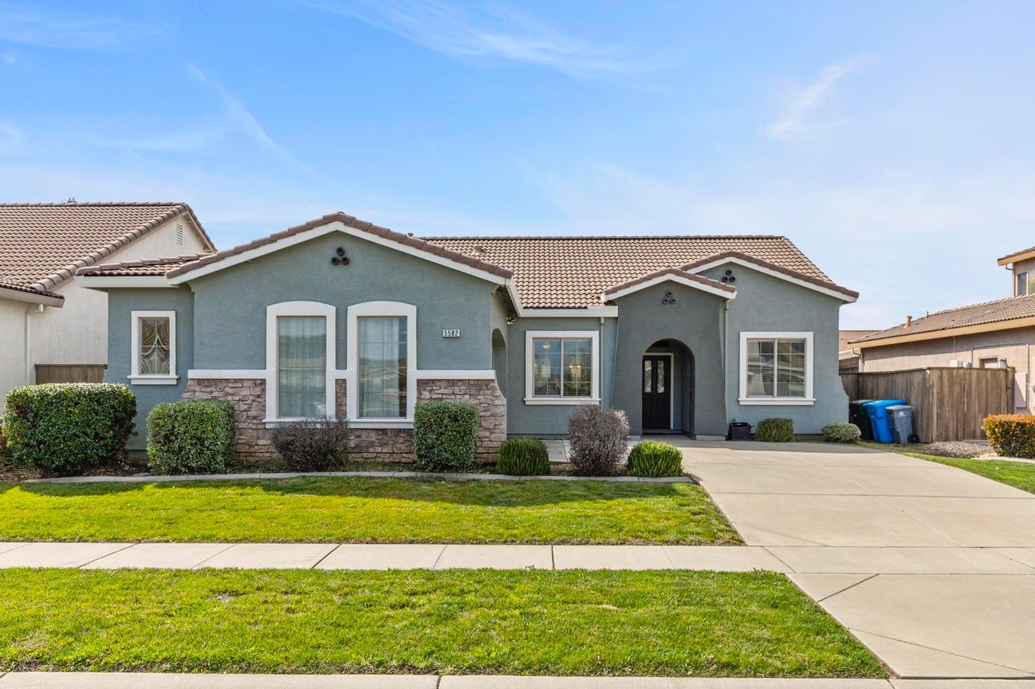 5582 Peach Tree Drive