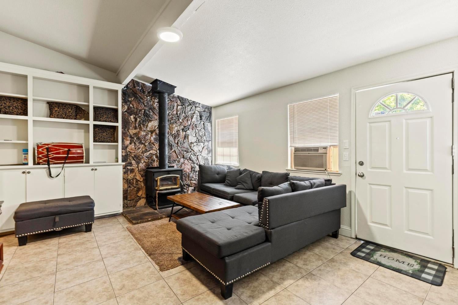 386 N Barrett Road