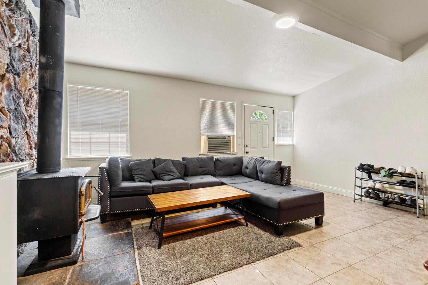 386 N Barrett Road