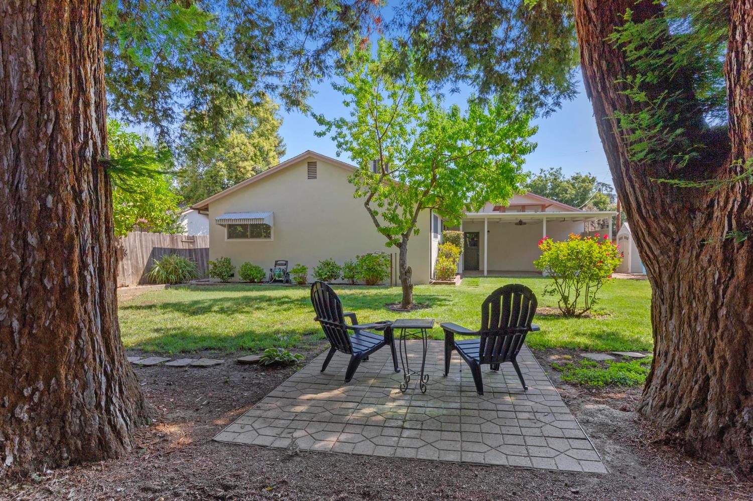 1186 Maple Avenue