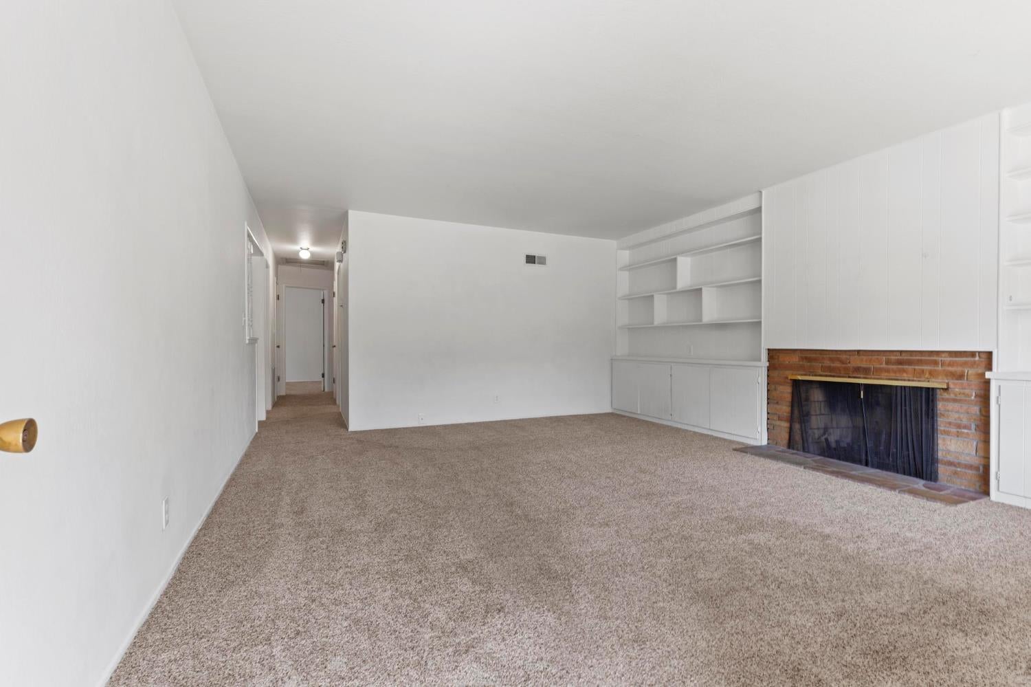 1186 Maple Avenue